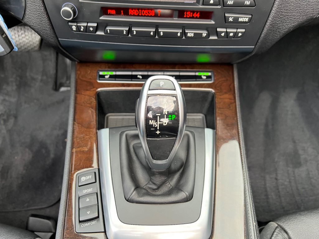 32320491-15.jpg