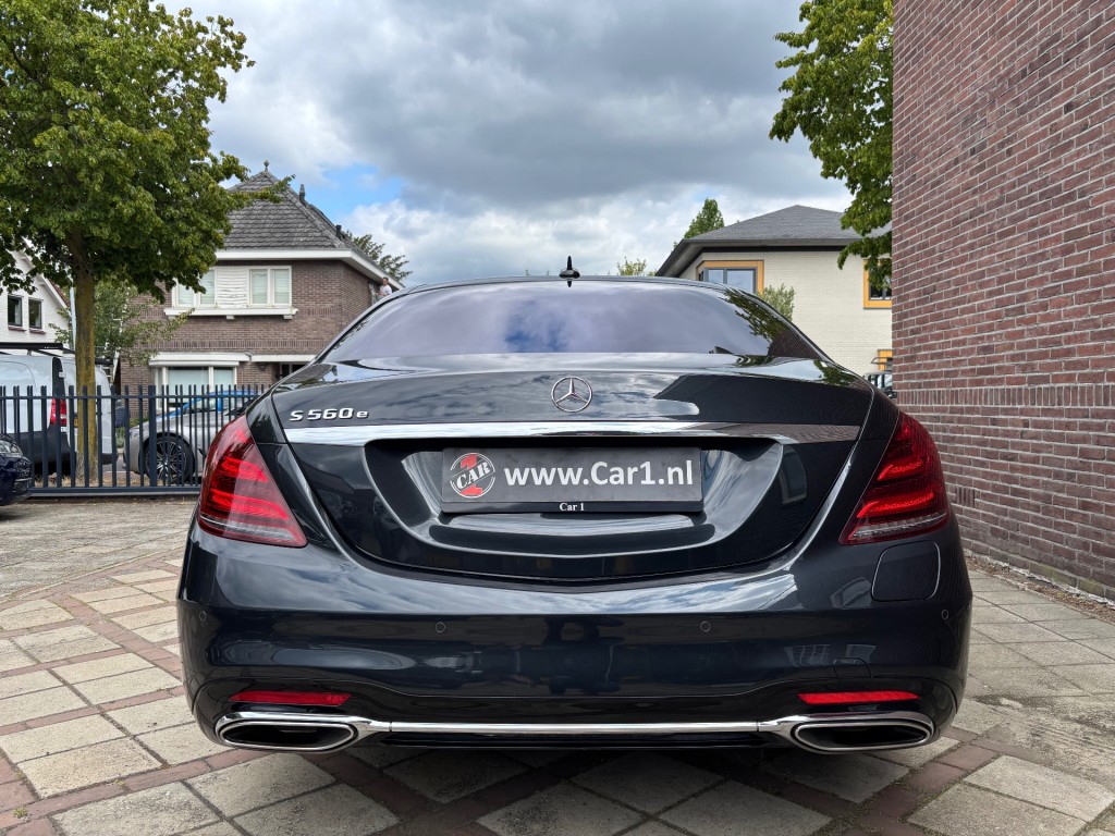 46329763-3.jpg